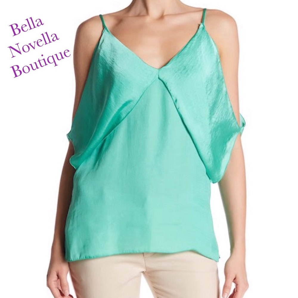 🔴 Green Camisole Cold Shoulder Top by Vanity Room